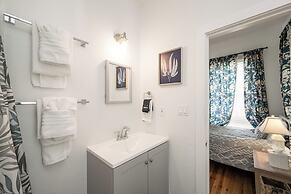 Speakeasy Inn – Adults Only