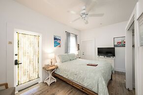 Speakeasy Inn – Adults Only