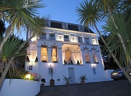 The Shirley - Guest house