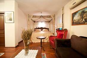 Villa Sphendone Suites