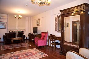 Villa Sphendone Suites