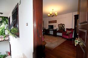 Villa Sphendone Suites