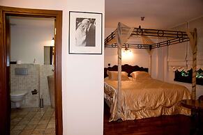 Villa Sphendone Suites