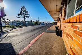 Four Winds Motel