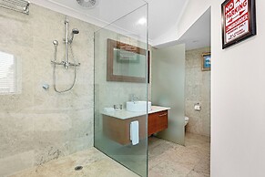 Seashells Scarborough