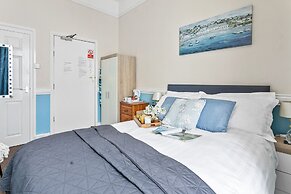 Wayfarer Guest House