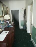 Wayfarer Guest House