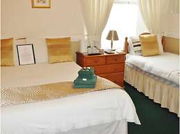 Wayfarer Guest House