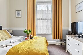 Wayfarer Guest House