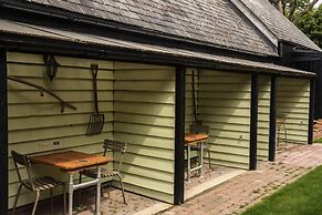 The Black Horse Inn