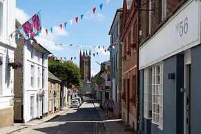 Camilla House Garden Flat