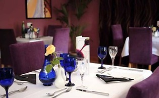 Parkside International Hotel