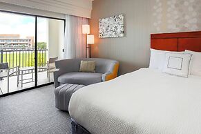 Courtyard by Marriott Dallas Arlington South