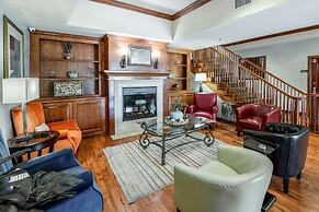 Country Inn & Suites by Radisson, Ontario at Ontario Mills, CA