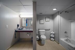 Country Inn & Suites by Radisson, Ontario at Ontario Mills, CA