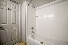 Country Inn & Suites by Radisson, Ontario at Ontario Mills, CA