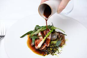 The Great House Hotel & Restaurant