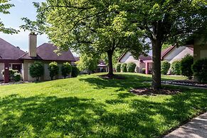 Inn of the Dove Romantic Suites with Jetted Tub & Fireplace