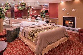 Inn of the Dove Romantic Suites with Jetted Tub & Fireplace