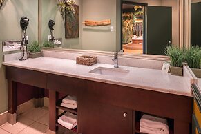 Inn of the Dove Romantic Suites with Jetted Tub & Fireplace