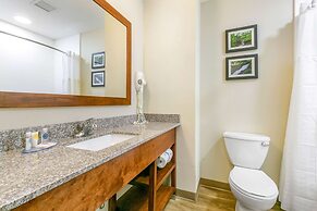 Comfort Inn & Suites Van Buren - Fort Smith