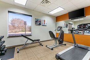 Comfort Inn & Suites Van Buren - Fort Smith
