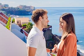 Hotel Orca Praia – Adults Only
