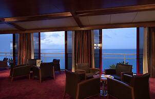 Hotel Orca Praia – Adults Only