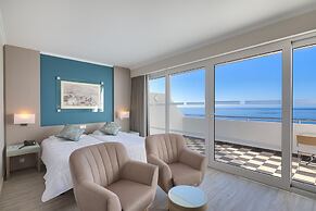 Hotel Orca Praia – Adults Only