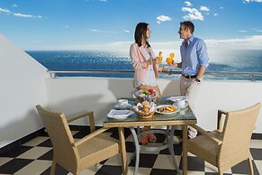 Hotel Orca Praia – Adults Only