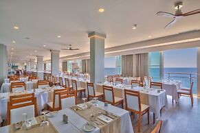 Hotel Orca Praia – Adults Only