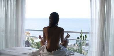 Hotel Orca Praia – Adults Only