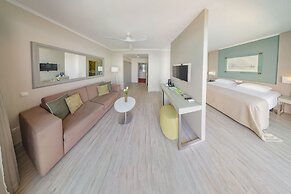 Hotel Orca Praia – Adults Only