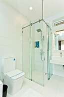 Golden Star Beach Hotel