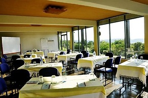 Giritale Hotel