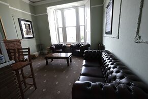 Heathcliff House, Exclusively for Adults, Free Large Car Park