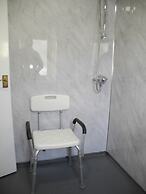 Heathcliff House, Exclusively for Adults, Free Large Car Park