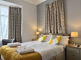 The Crescent Guest House