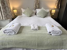 The Crescent Guest House