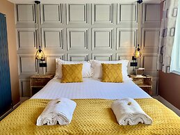 The Crescent Guest House