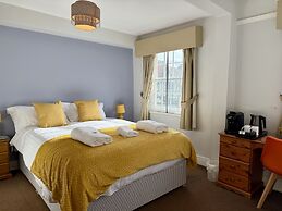 The Crescent Guest House