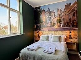 The Crescent Guest House