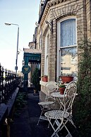 The Farthings Guest House