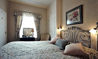 The Farthings Guest House