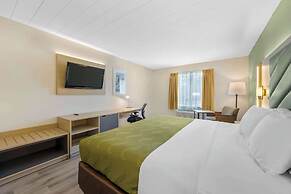 Quality Inn and Suites Monterey, TN - Crossville, TN