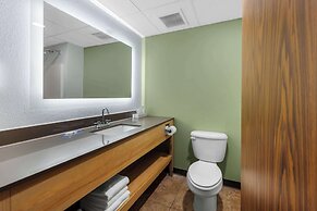 Quality Inn and Suites Monterey, TN - Crossville, TN