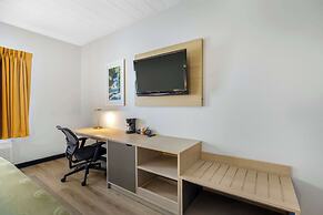 Quality Inn and Suites Monterey, TN - Crossville, TN