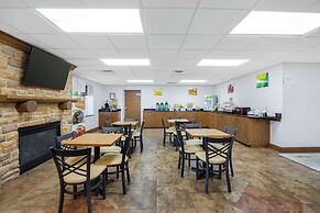 Quality Inn and Suites Monterey, TN - Crossville, TN