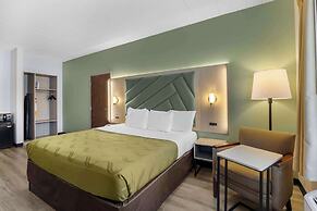 Quality Inn and Suites Monterey, TN - Crossville, TN