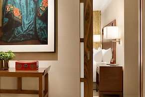 Shangri-La Vancouver